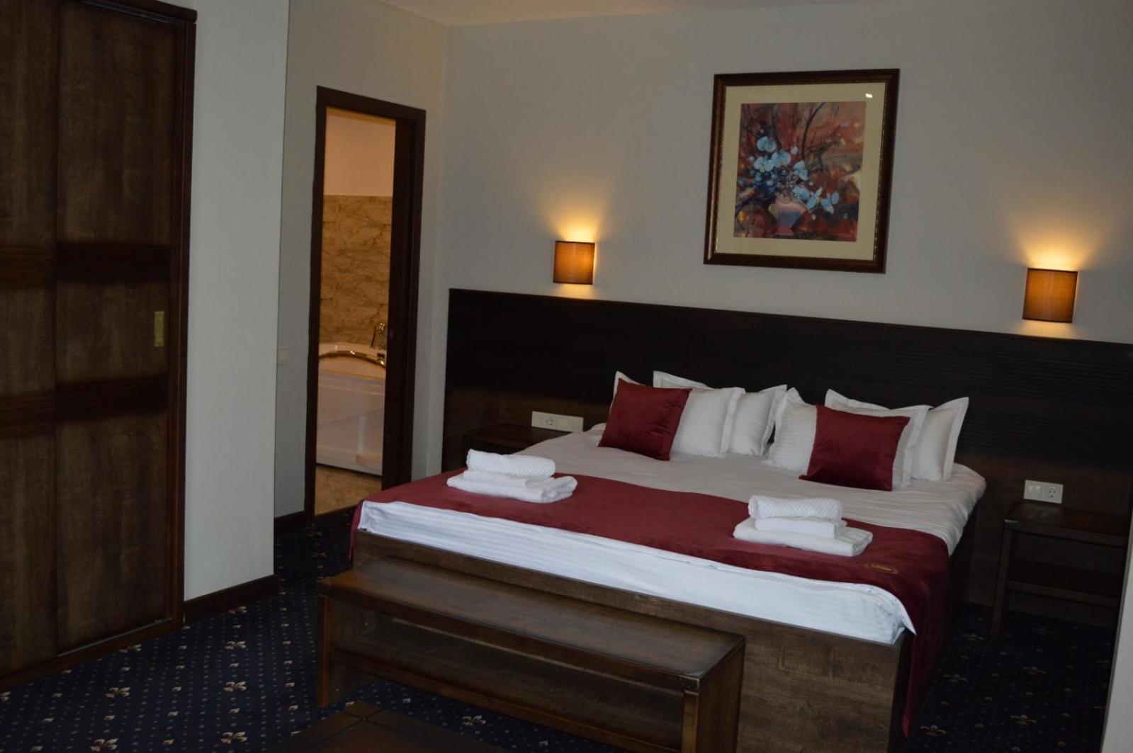 Boutique Hotel Argo Koutaïssi Extérieur photo