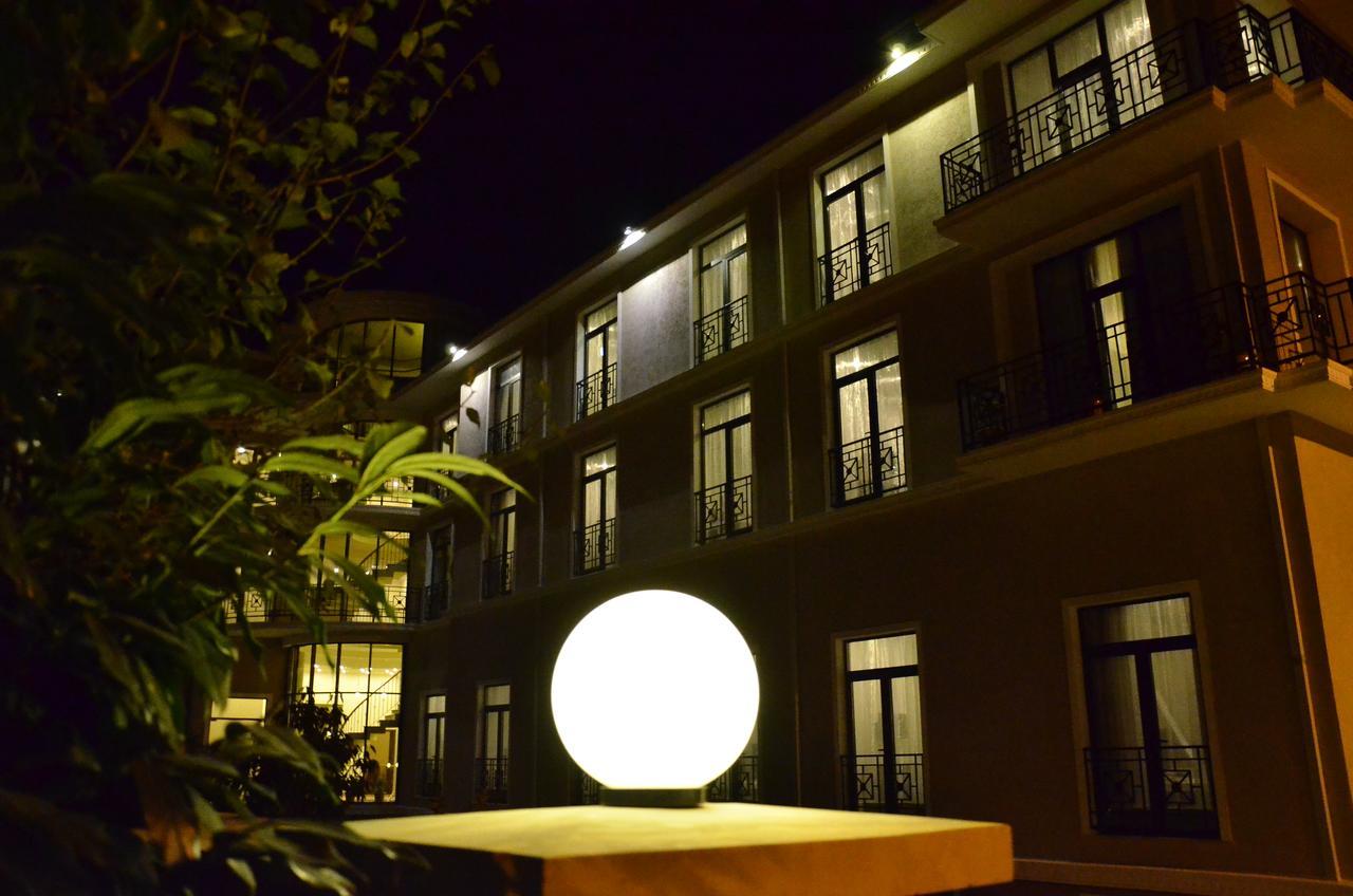 Boutique Hotel Argo Koutaïssi Extérieur photo